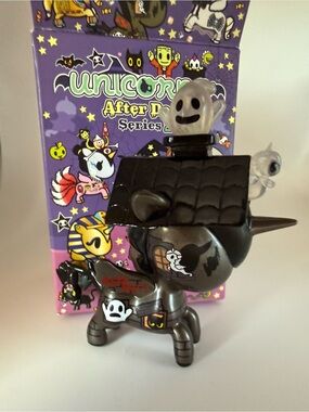 Spooks Tokidoki After Dark Series 2 NWB Haunted House Unicorno Halloween